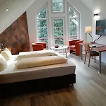 Hotell Waldhotel Forsthaus Remstecken 3*