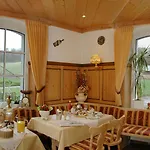 Waldhotel Forsthaus Remstecken Hotel