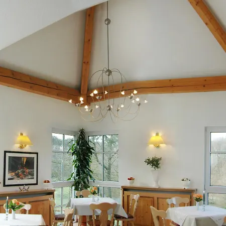 Waldhotel Forsthaus Remstecken 3*