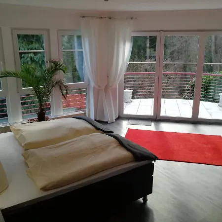 Waldhotel Forsthaus Remstecken فندق 3*