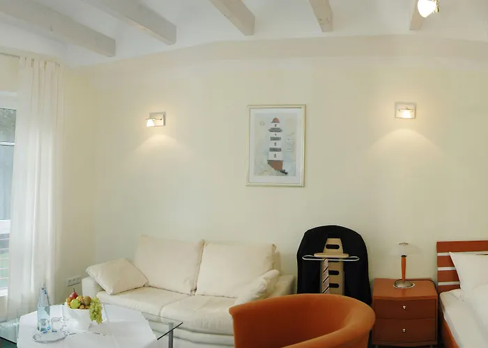 Waldhotel Forsthaus Remstecken ホテル